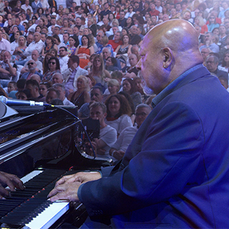 Kenny Barron332x332.png