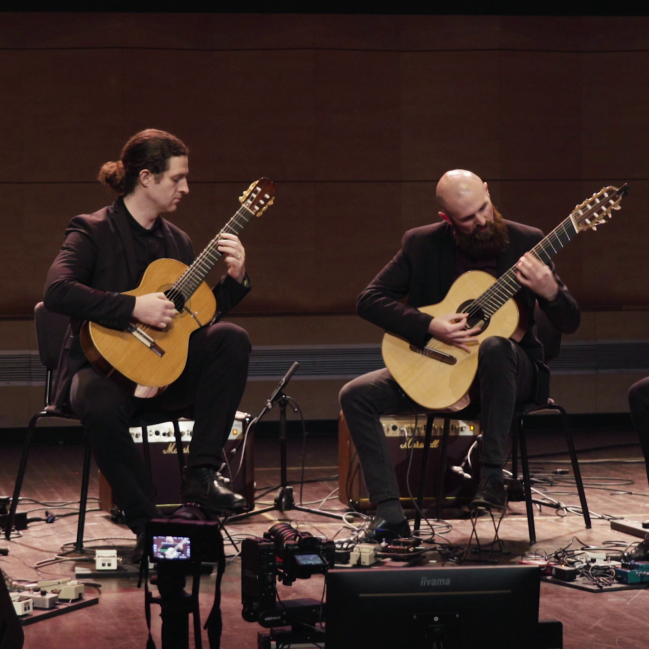 showscreen Dublin Guitar Quartet 1080 x 1080.png