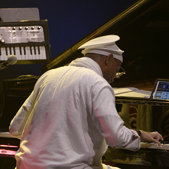 Omar Sosa Quarteto 332 x 332.png